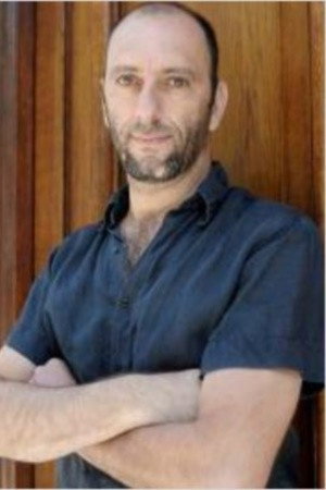 Valentín Javier Diment as Arquímedes in Fermín Glorias Of Tango