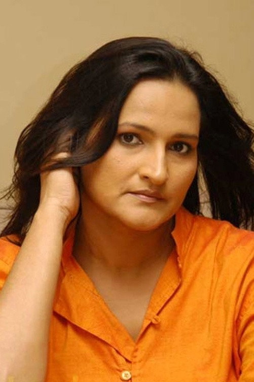 Chandani Seneviratne as Nimmi in Nino Live