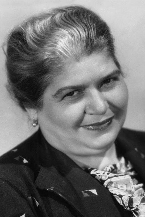 Antonie Nedošinská as Veronika Vejvodová in Pražský flamendr