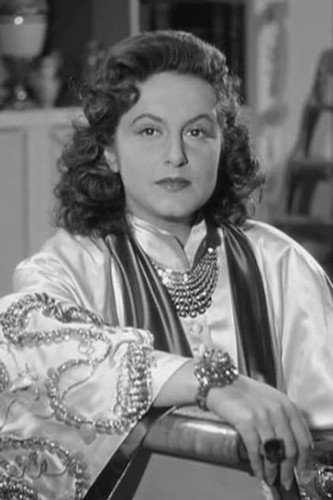 Lana Marconi as Marie-Antoinette / Nicole Legay in Royal Affairs in Versailles