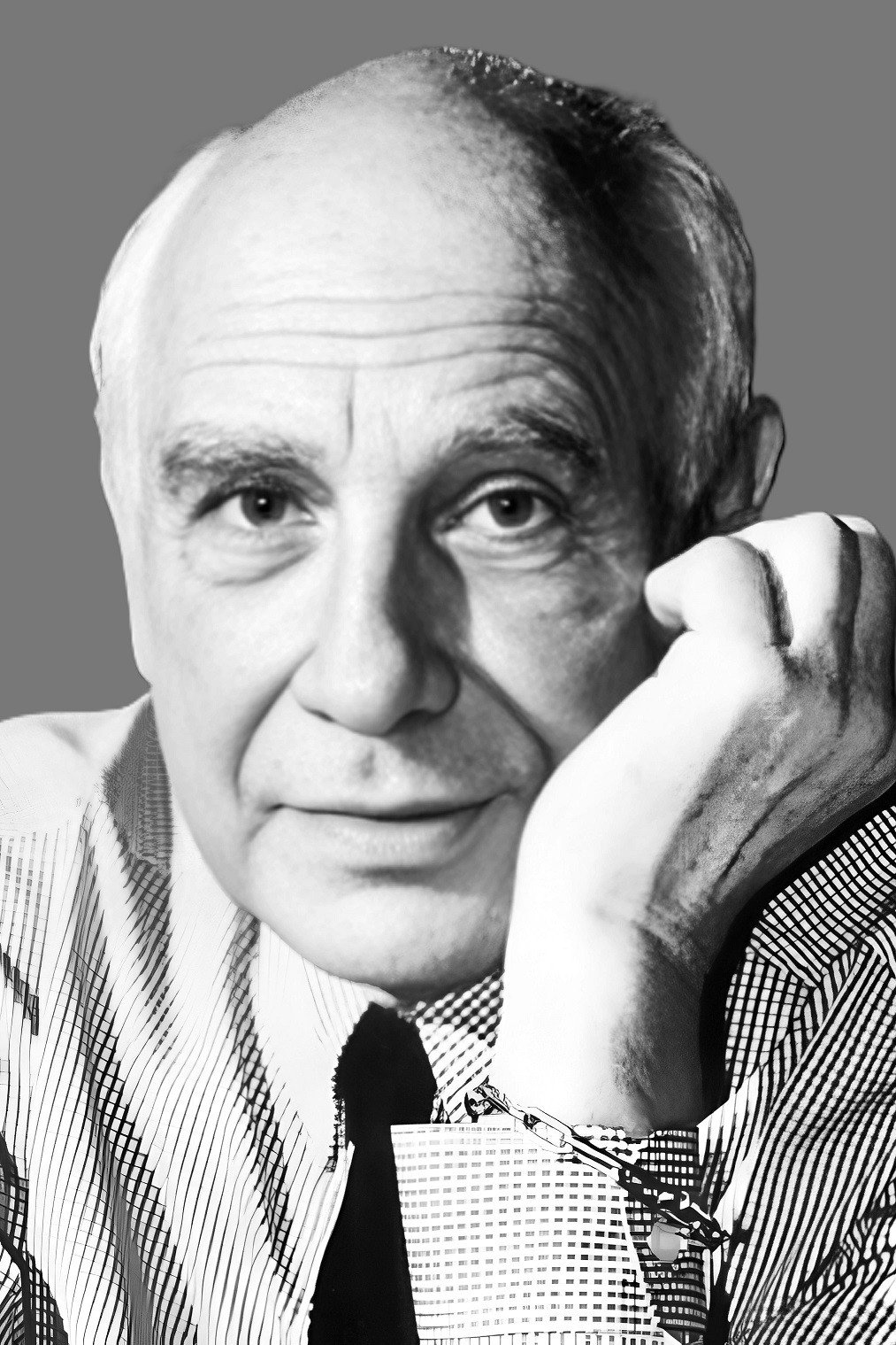 Charles Regnier as Kaminsky/Babeck in Babeck