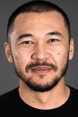 Еркебұлан Дайыров as Isatai in Qas