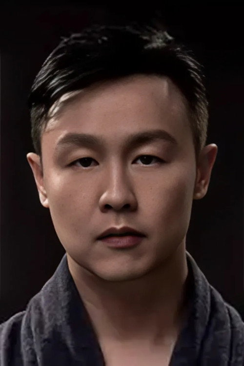 鄭敬基 as Wong Chun Hung in The Withering