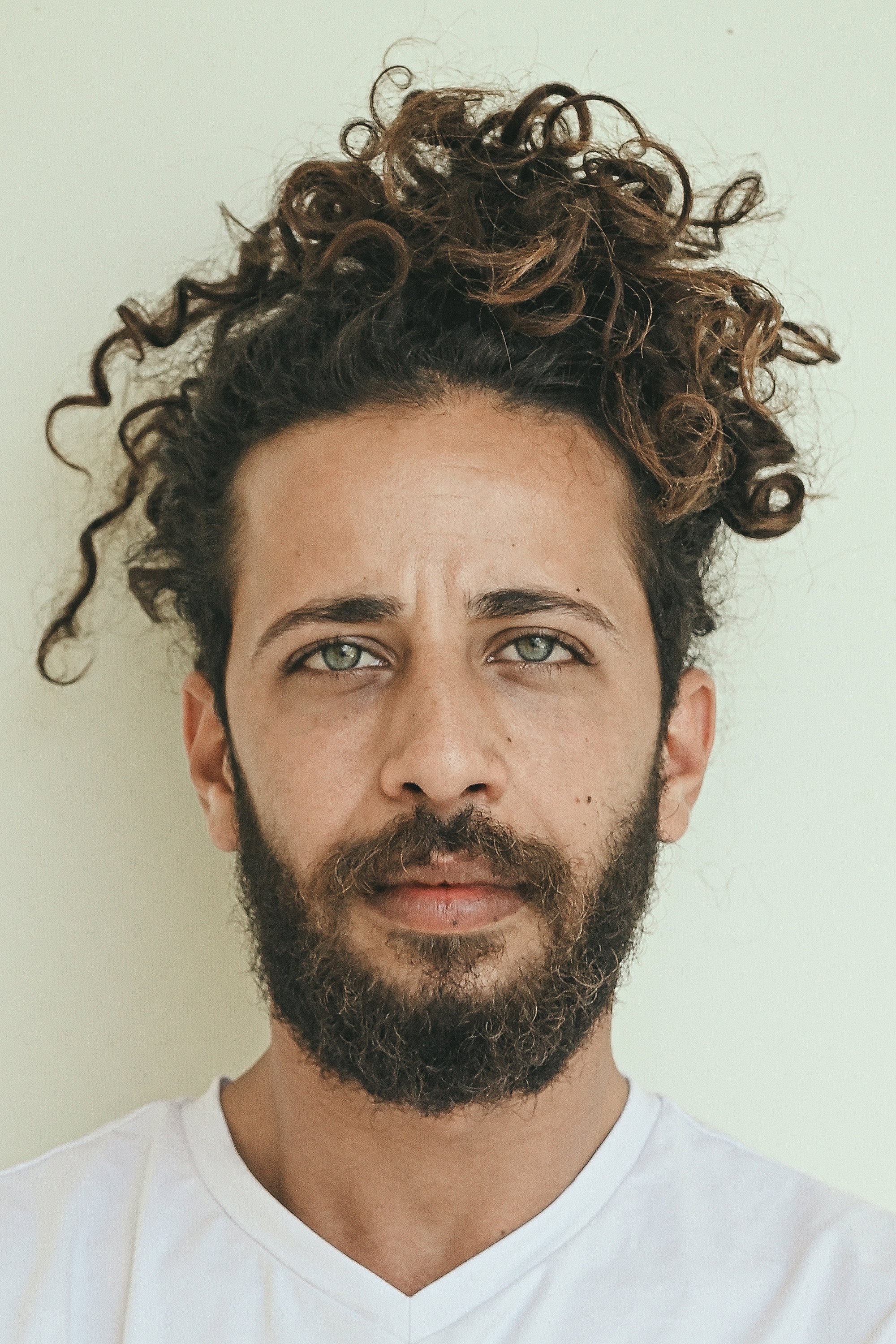 Motaz Malhees as Kifah in 200 Meters