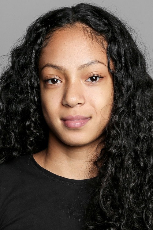 Chyna Terrelonge Vaughan as Tamara in The Souvenir