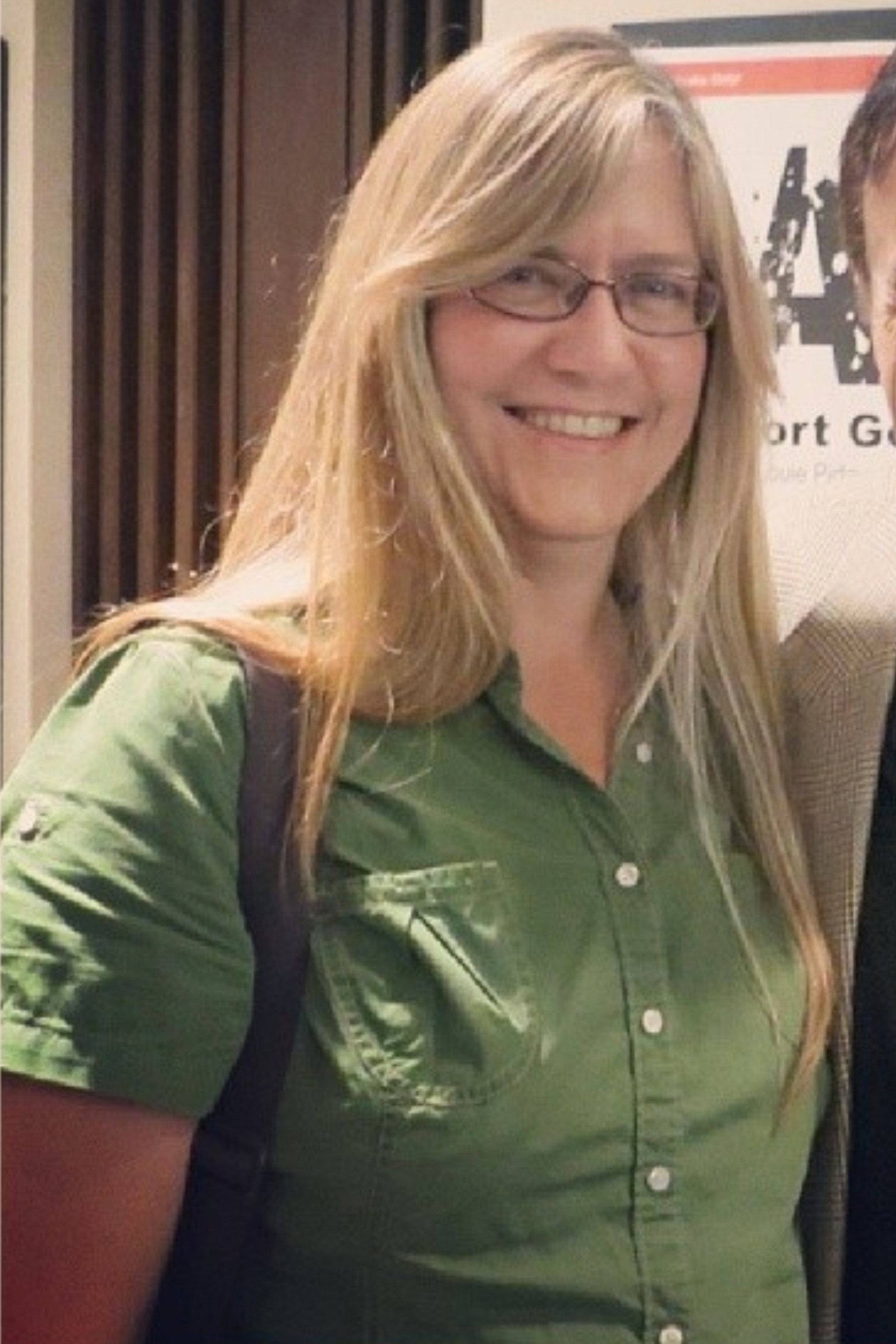Nancy Kruse as (voice) in Twilight