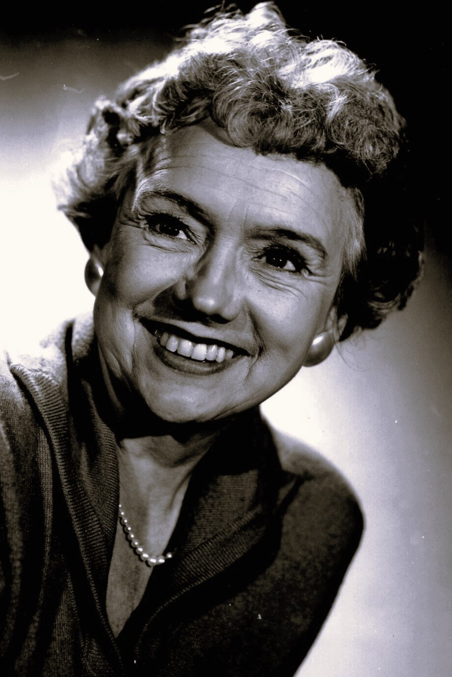 Sylvia Field as Majorie in The Exalted Flapper