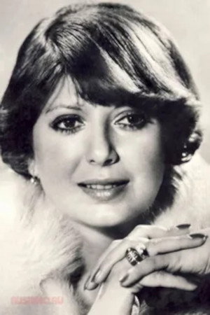 Laura Vartanyan as Natalie in Troubles