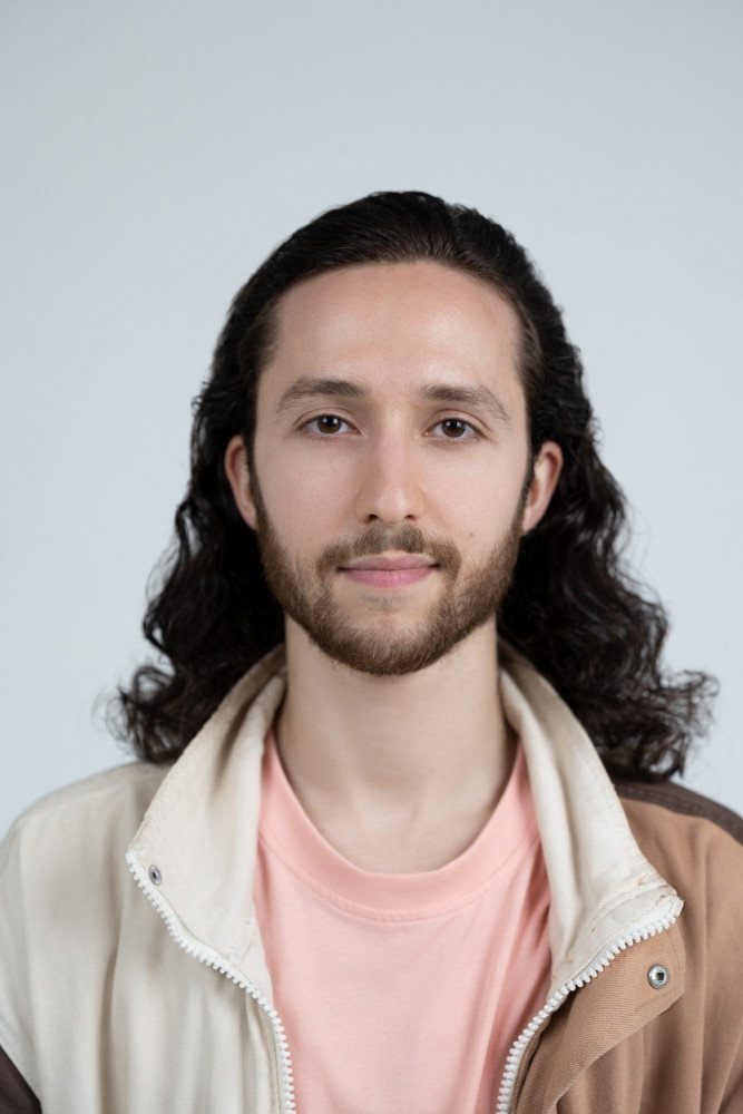 Dylan Mayoral as Dylan in VOLCANO