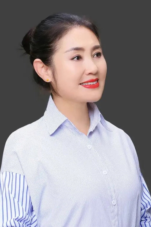 Ai Ping as 素枝 in Flipped in My Youth