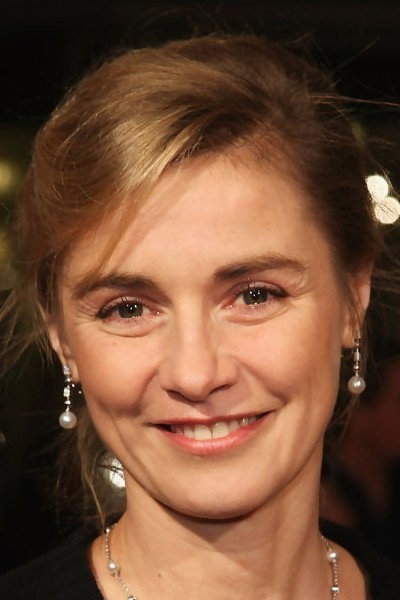 Anne Consigny as Mathilde in Trigonometry