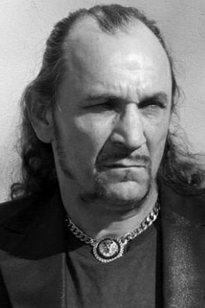 Grzegorz Stelmaszewski as Aleksandyr in Las, 4 rano