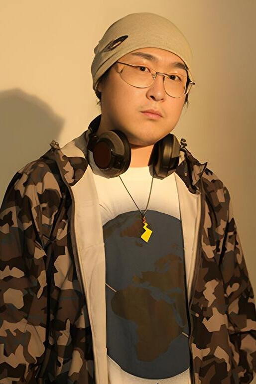 傅晨阳 as Chi Nian (voice) in The Legend of Hei 2