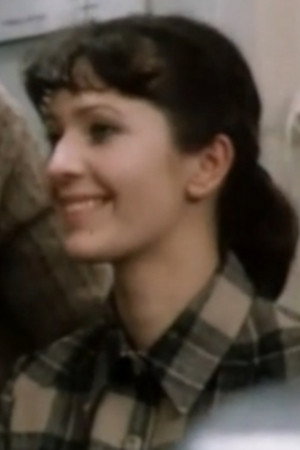 Tatiana Vatavu as Vera, rabotnitsa telegrafa in You've Got a Telegram
