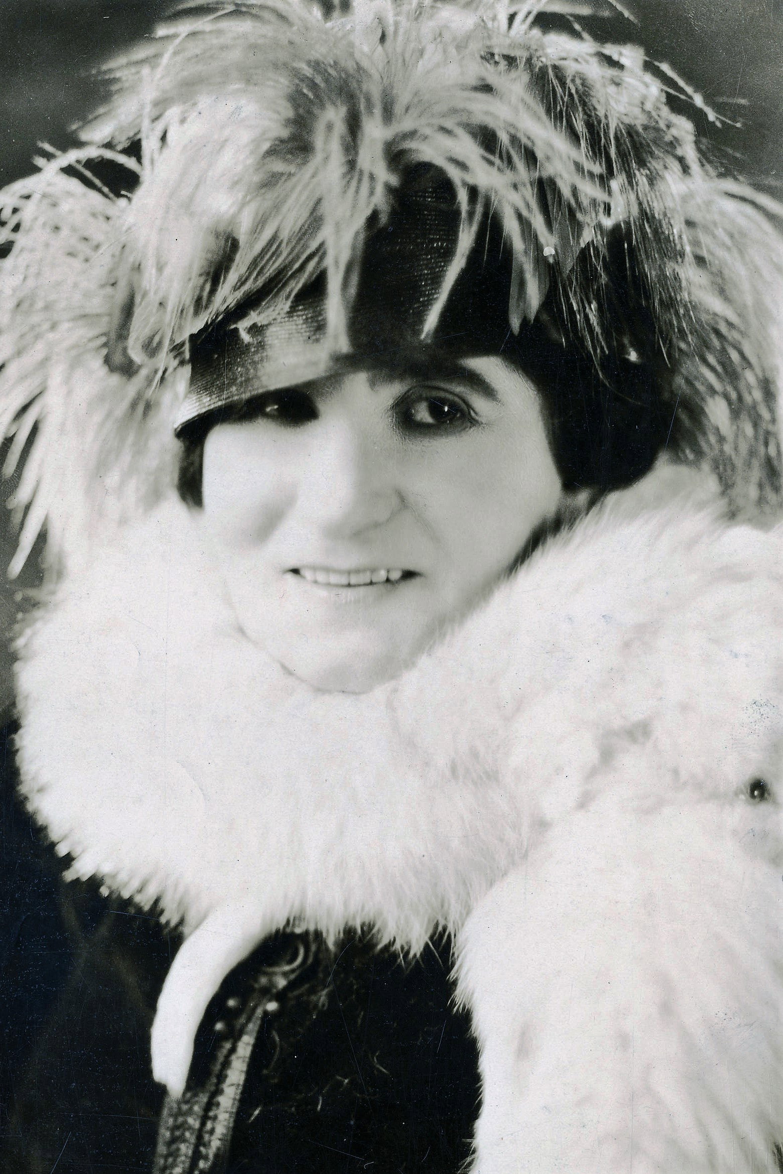 Rosa Rosanova as Mamma Jessel in Lucky Boy