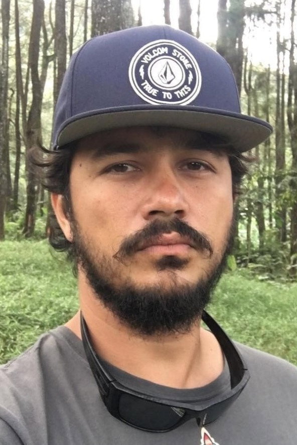 Al Fathir Muchtar as Ale in The Last Wolf