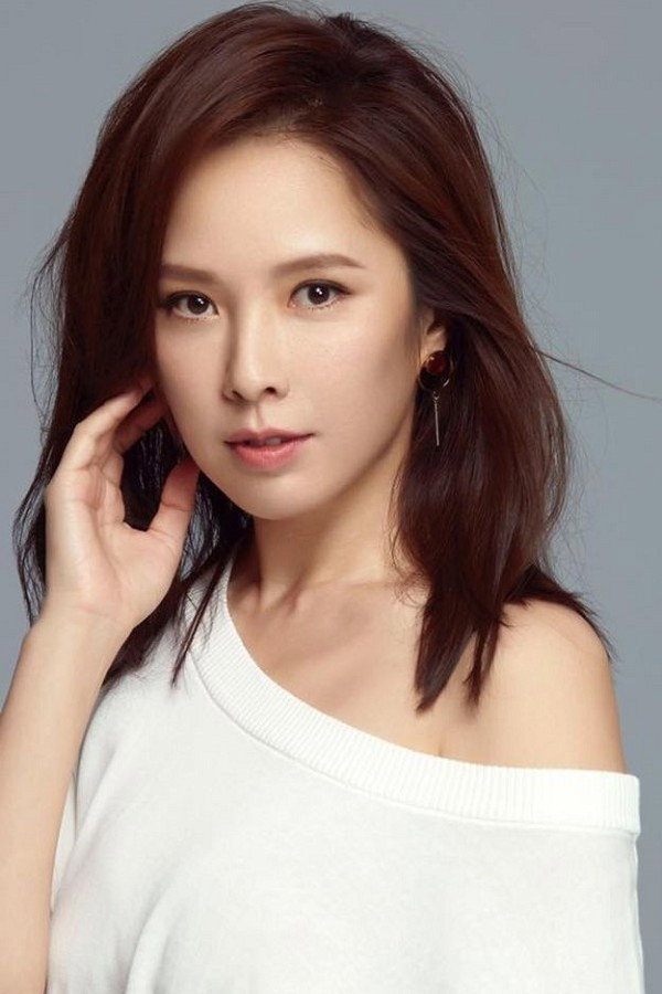 天心 as Fang Chang in Best Interest