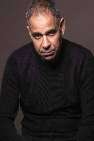 Mahmoud Al Bezzawy as حمدي in Soltanet Al Moez
