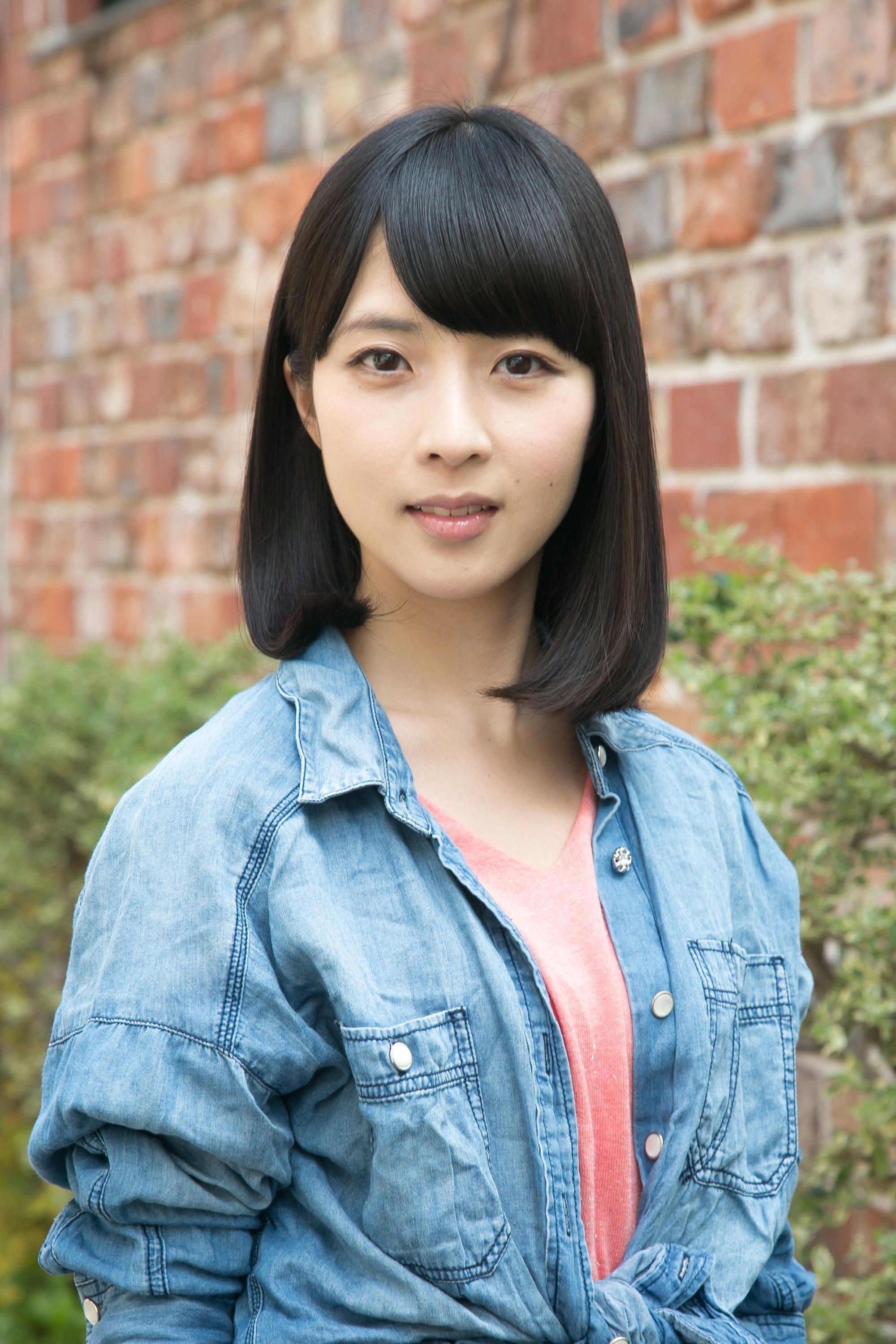 ハマカワフミエ as Kiuchi Momoko / 木内桃子 in Mosaic Japan