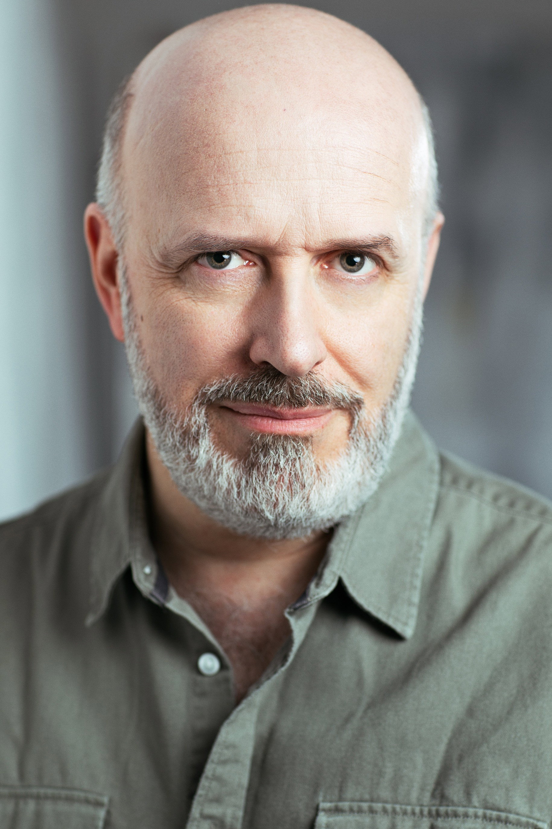 Jonathan Rigby as Self in The Trail of Dracula