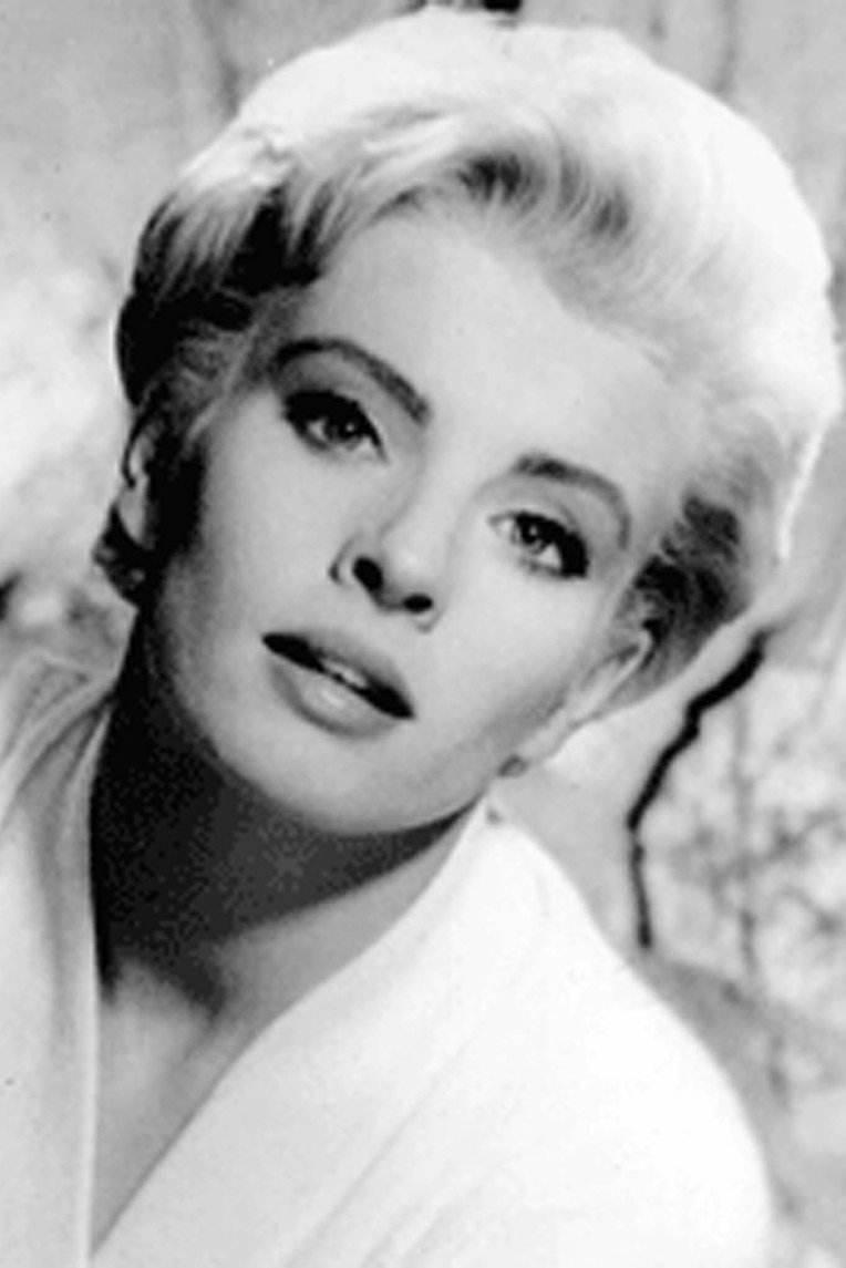 Erika Peters as Elenka in Mr. Sardonicus