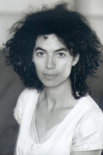 Béatrice Bruno as Emma Crocetti in Hotel Room