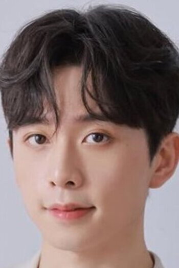劉浩文 as Chang Tzu-hsun in Influencer