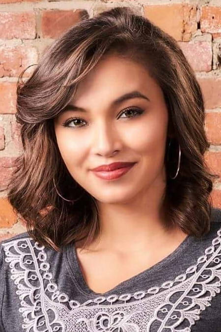 Cheyenne Rae Hernandez as Gata in The Tax Collector