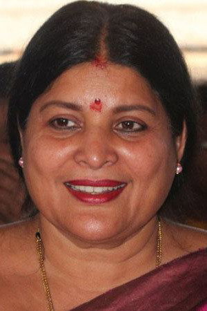Jayamala as Cheluvi in Girikanye
