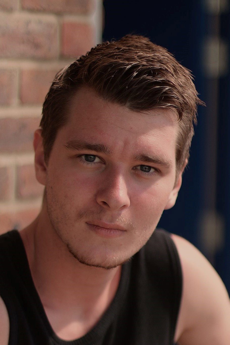 Darren James King as Tully in Red Fox