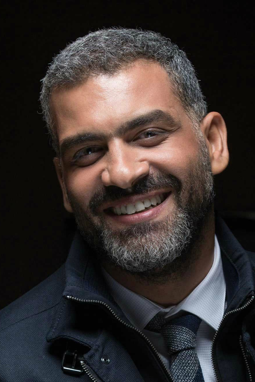 هاني عادل as Hazem in Haza El-Masa'