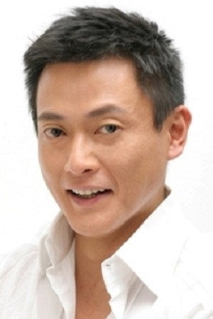 魏駿傑 as Hau Man Wah in Split Second