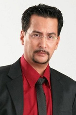 Oliver Bever as Jason Park in Revive to Kill