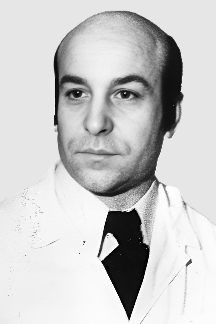 José María Prada as Gran Inquisidor in El hombre que supo amar
