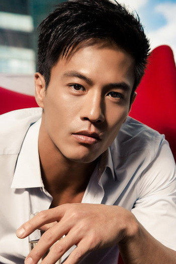 安志傑 as Tin Tin Law in New Police Story