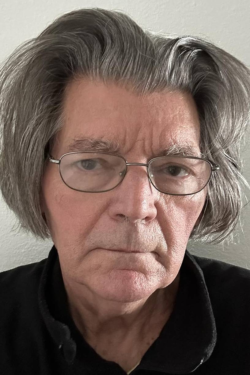 Ike Gingrich as Clovis Brown in The Triggerman