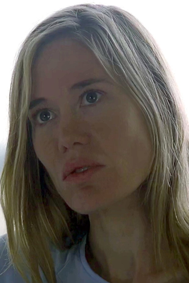 Tracey Ellis as Sybil in The Crow: City of Angels