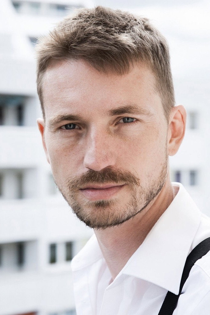 Jan Andreesen as Paul Zeisig in Zappelphilipp