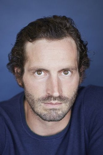 Franz Xaver Brückner as Jonas in Schlaf gut, Du auch