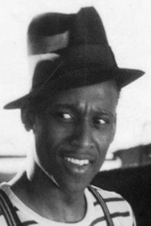 Onest Conley as Mose in Racing Luck
