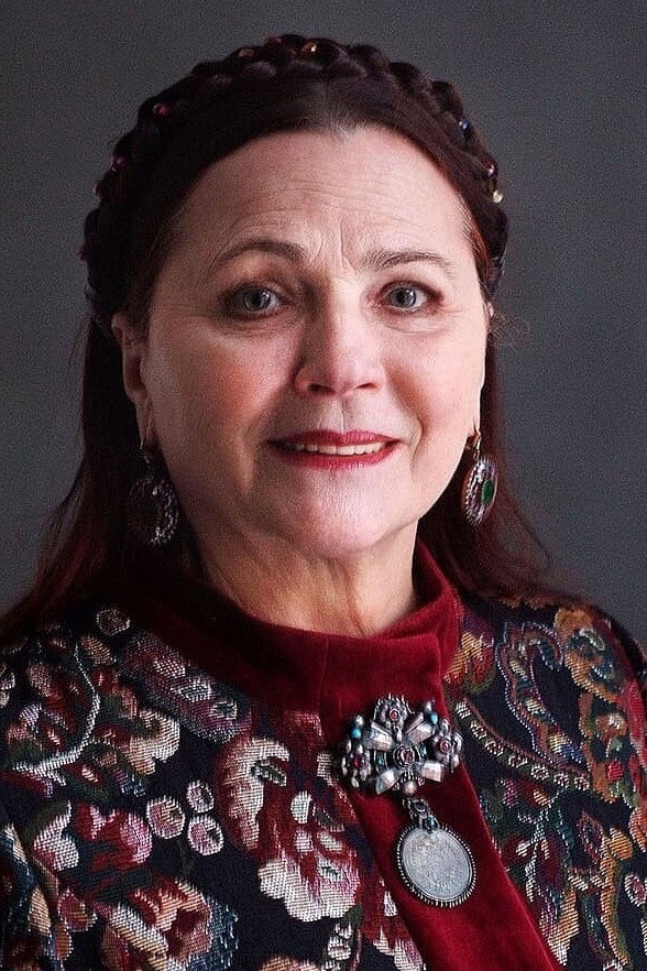 Ніна Матвієнко as Katerina in Straw Bells