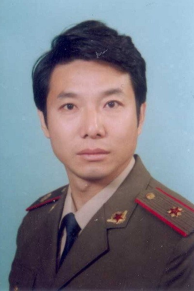 Minghua Jing as 万年青 in 最后的王爷