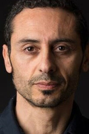 Abdelatif Hwidar as Cisco in Els mals noms