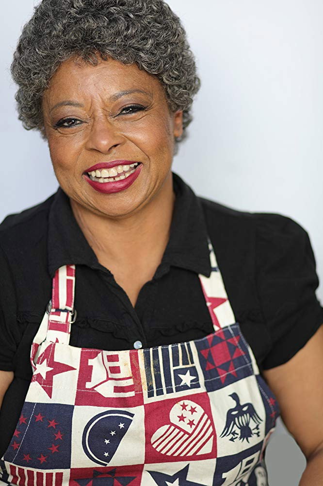 Reatha Grey as Mrs. Freeman in The Strange Thing About the Johnsons