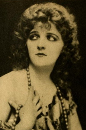 Miss DuPont as Lucy Baldwin in Brass