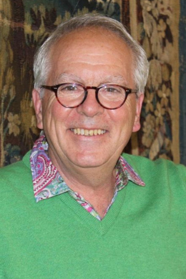 Jean-Pierre Duriez as Gianni in Ho ammazzato Berlusconi