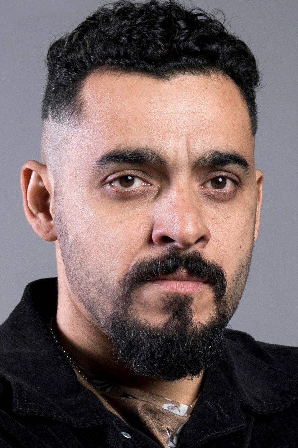 Rui Ricardo Diaz as Dimas in August Street