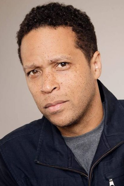 Kevin Avery as Real Estate Agent in Flex
