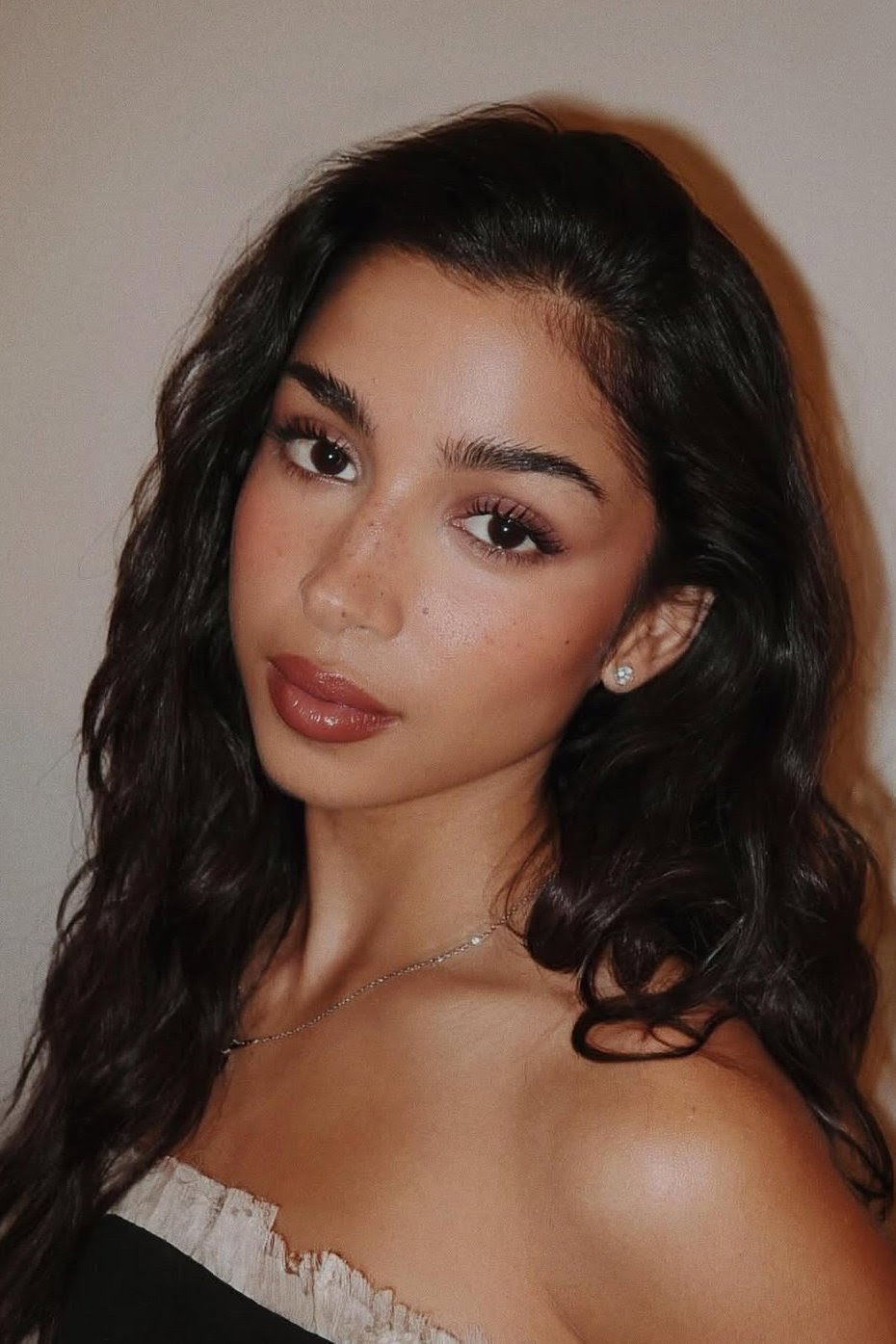 Najwa Khliwa as Fátima Amazian in Olympo