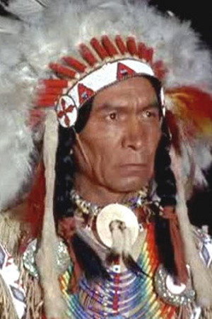 John War Eagle as Red Cloud in Tomahawk